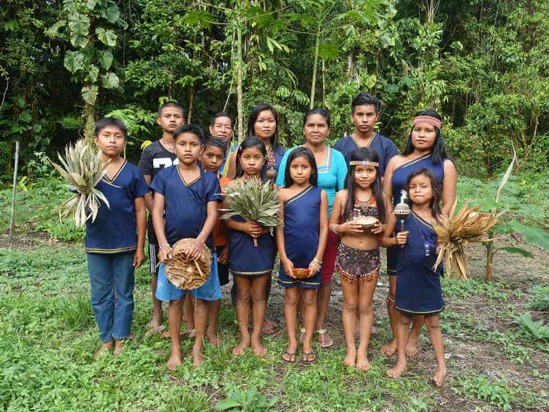 kichwa family at ayahuasca retreat in ecuador